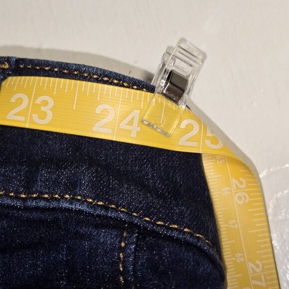 Lane Bryant Flex Magic Waistband Mid Rise Pedal Signature Fit Dark Wash Size 28 - Picture 4 of 7